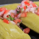 “Tamales Navideños Latinoamericanos: Receta Tradicional Paso a Paso”